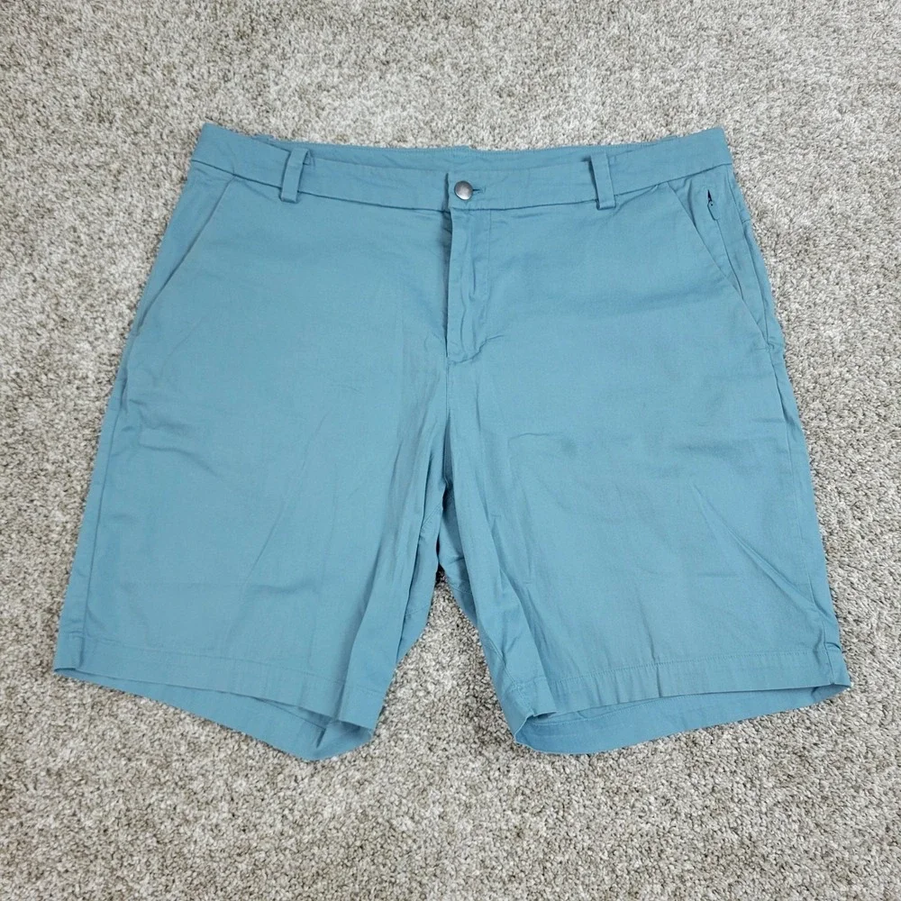 Lululemon Commission Classic Fit Mens 36 Solid Blue Performance Shorts
